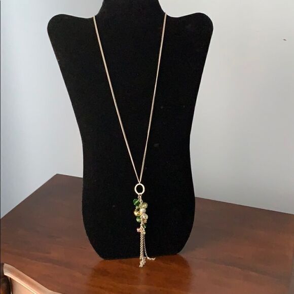 Silver necklace with colored bead pendant. - Picture 5 of 5